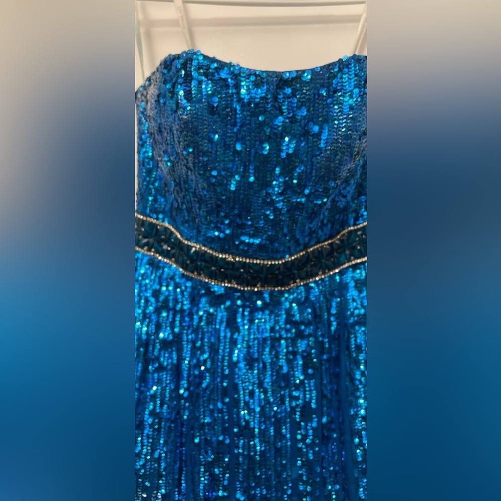 Sherri Hill gown royal blue